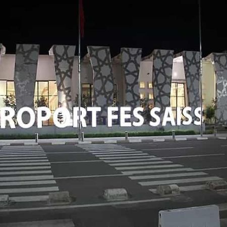 Logement Hotel Et Navette Gratuite Fes Exterior photo